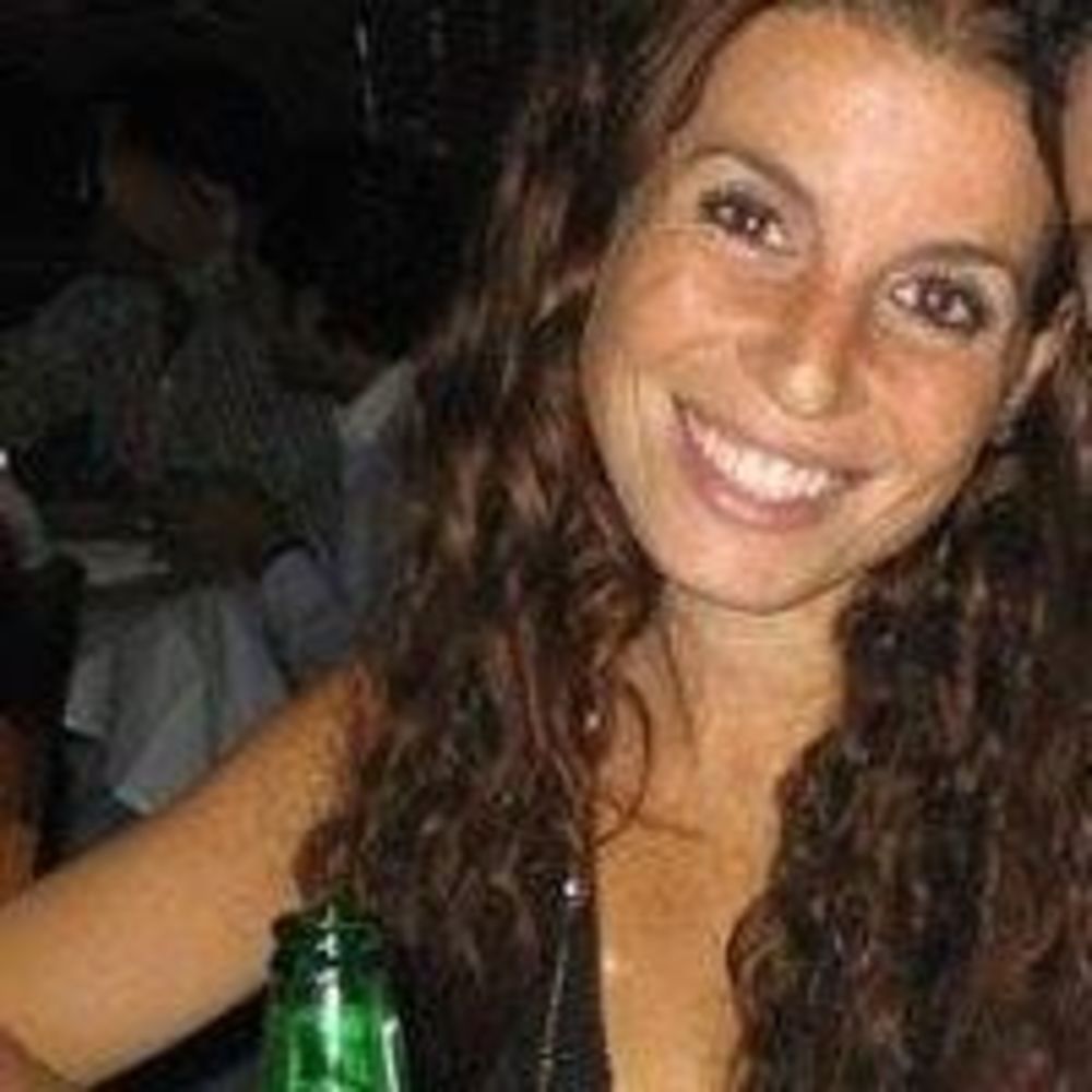 Meet your Posher, Elyssa